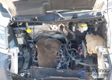 2017 Ram Promaster 1500 Low Roof 136 Wb z USA, uszkodzony, nr VIN 3C6TRVAG6HE552396